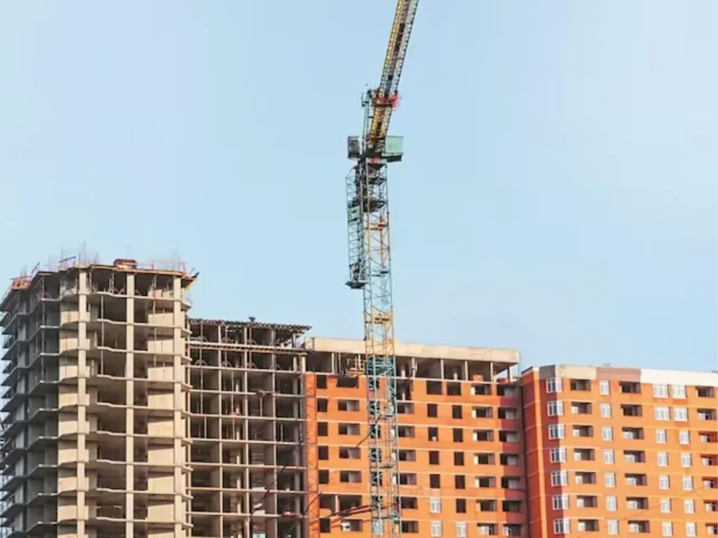 2025-26 में रियल एस्टेट में हर साल आएगा 5–7 अरब डॉलर संस्थागत निवेश!